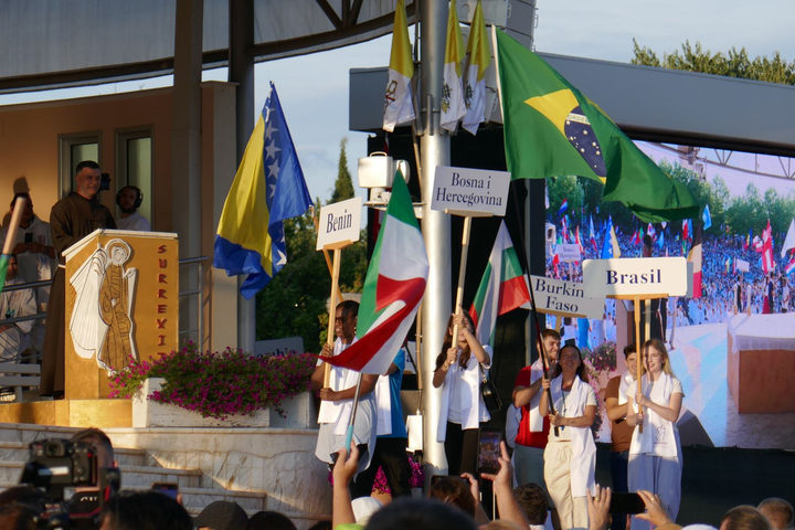 Grupo de peregrinos con Medjugorje Tours & Travel